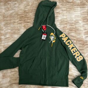Nike woman’s packers zip up NWT size large